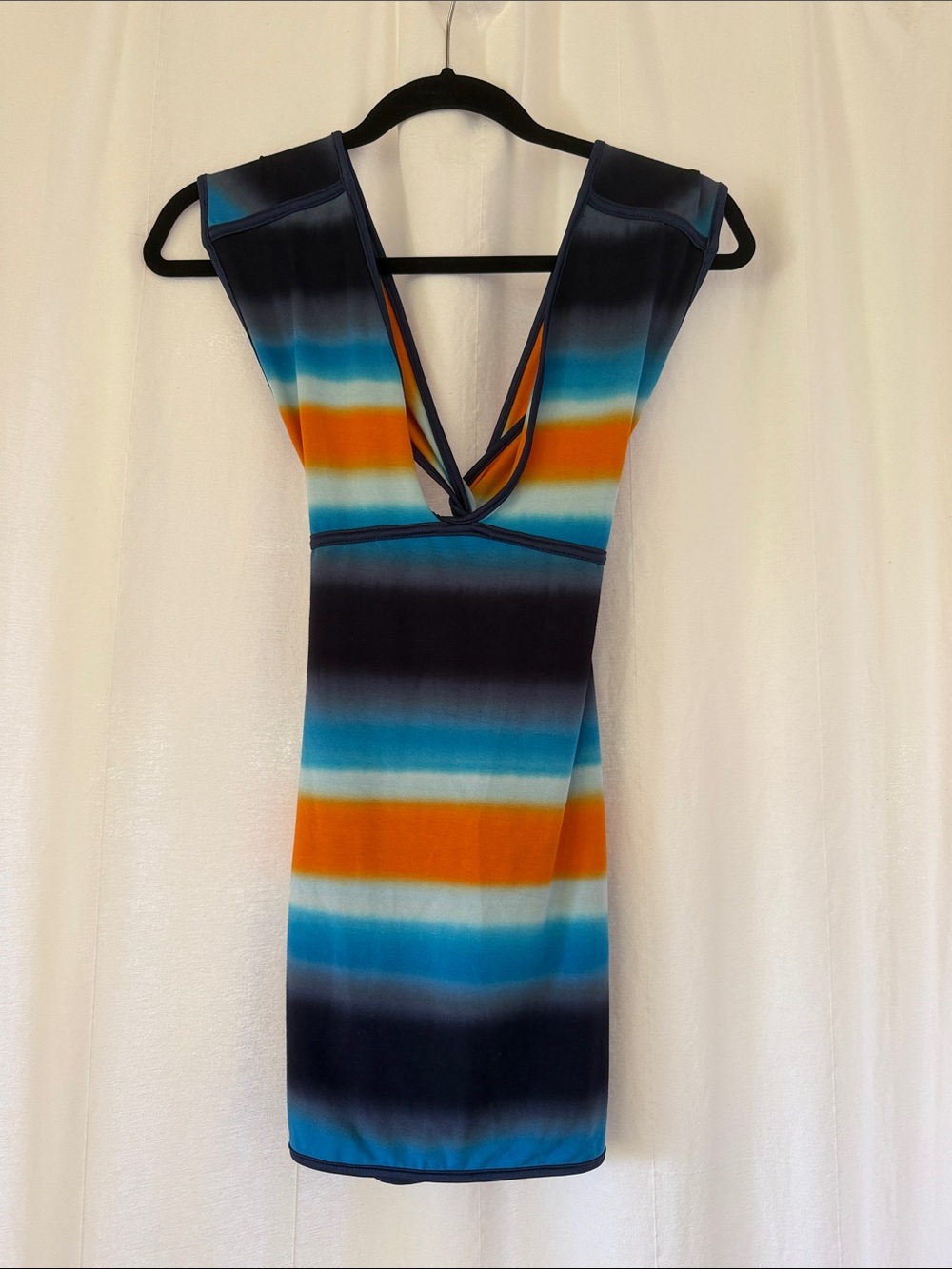 Indah - Diaz hand painted mini Dress - Picture 3 of 3